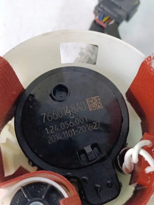 Pompe Adblue Opel Zafira C 2015 4077301AD image 4