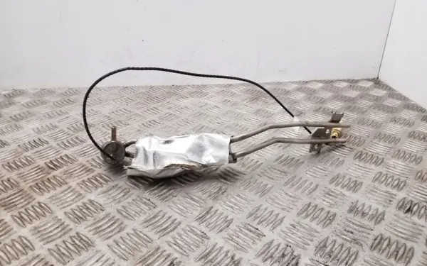 Audi AdBlue-Injektor OEM 05L122157CC - Gebraucht image 2