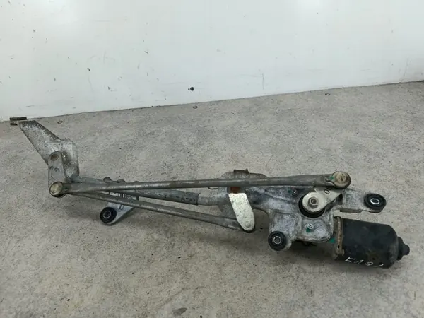 Mitsubishi Colt VI pyyhkijämoottori OEM 8250A153 MS159200-6821 image 2