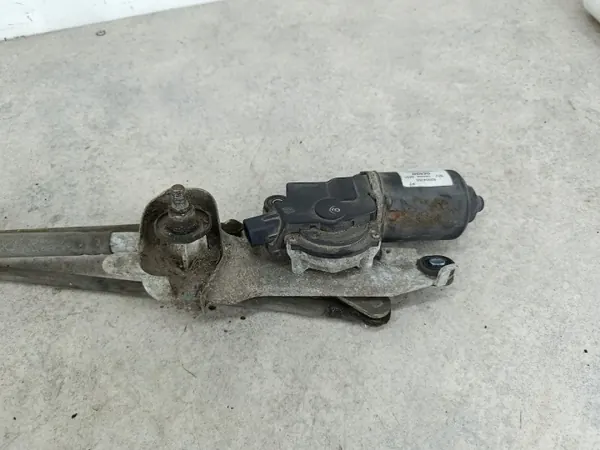 Mitsubishi Colt VI pyyhkijämoottori OEM 8250A153 MS159200-6821 image 3