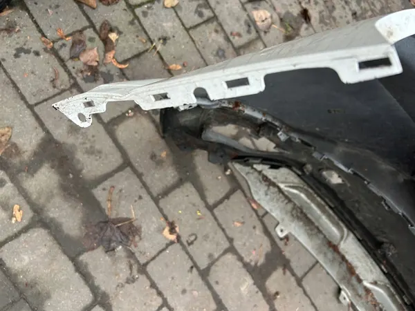 Paraurti posteriore Dacia Sandero III Stepway 850188863R image 8