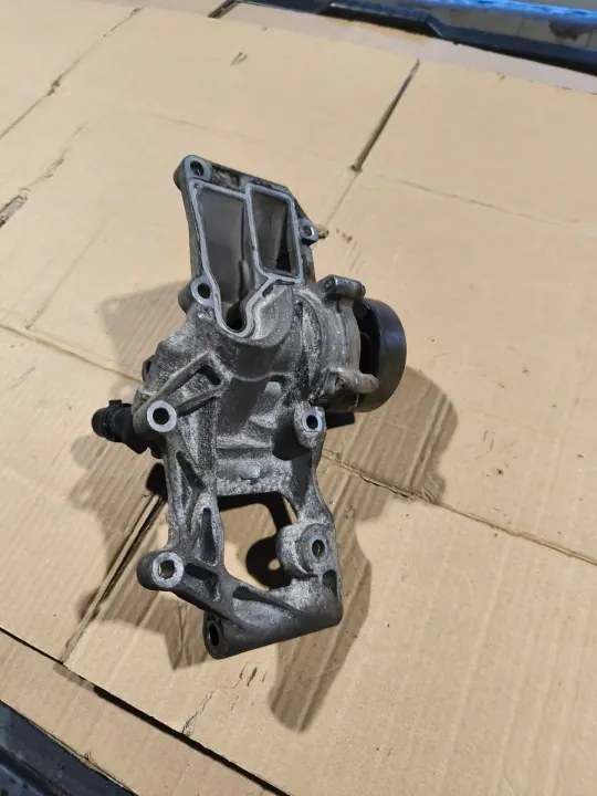 BMW MINI 2.0 B46 vattenpump termostat OEM 6118950 image 3