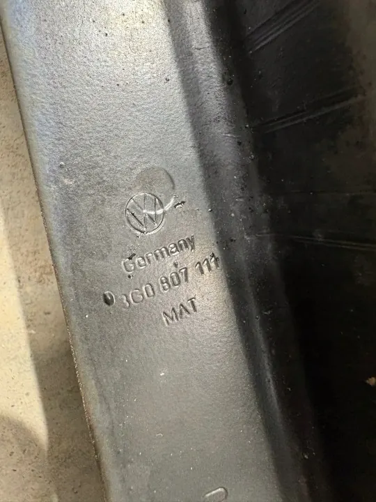 VW Passat B8 Stoßstangenholm vorne OEM 3G0807111 image 3