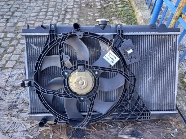 Jäähdytin tuulettimella OEM gcdut Nissan Primera P12 image 3