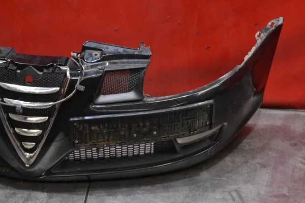 Paraurti anteriore nero Alfa Romeo GT 937 03-10 image 3