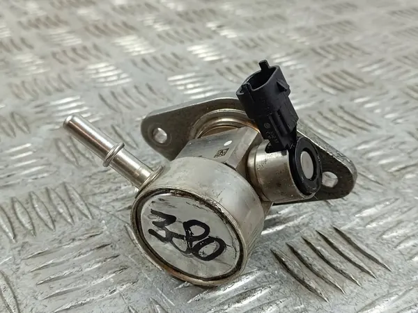 Polttoainesäiliö Maserati Levante 2018 0136868 image 4