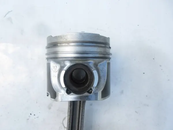 Kolvstänger Mitsubishi Lancer ASX 4008 Citroen C4 image 3