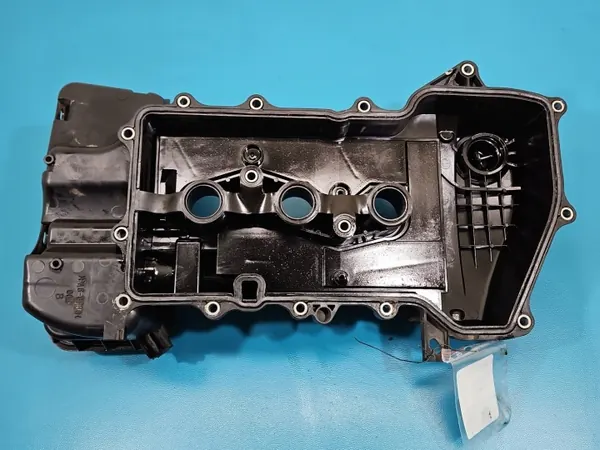 Toyota Venttiilikansi Yaris III 1.0 VVTi 2011-2014 image 4