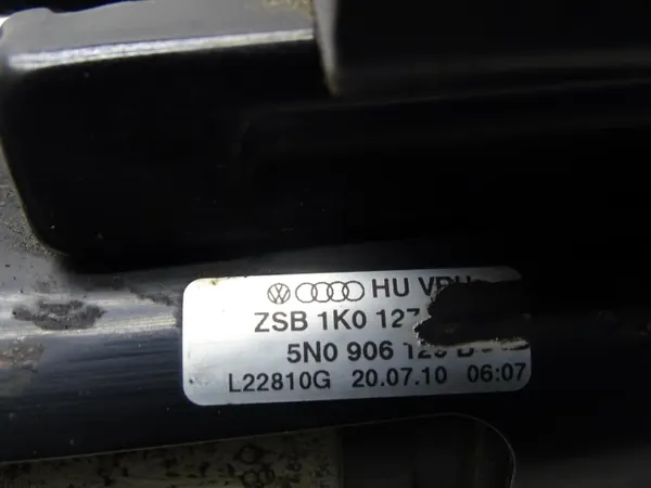 Brandstofpomp Behuizing Filter Sensor 5N0906257 2.0 TDI image 9