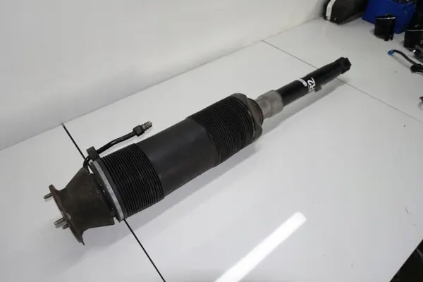 Mercedes ABC achter rechter schokdemper OEM 2203209213 image 2