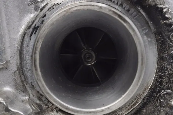 Turbocompressor Volvo OEM 9686120680 para V40 II 1.6 D2 image 3