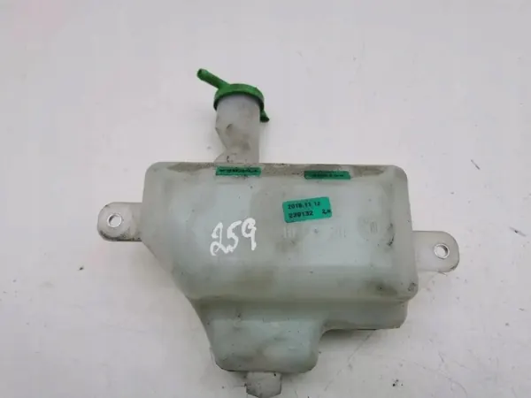 Suzuki Vitara 2019 Kylvätsketank OEM 239334 image 2