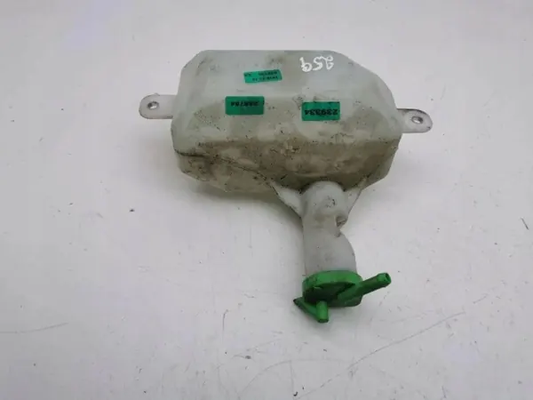 Suzuki Vitara 2019 Kylvätsketank OEM 239334 image 3