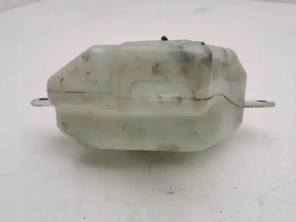 Suzuki Vitara 2019 Kylvätsketank OEM 239334 image 7