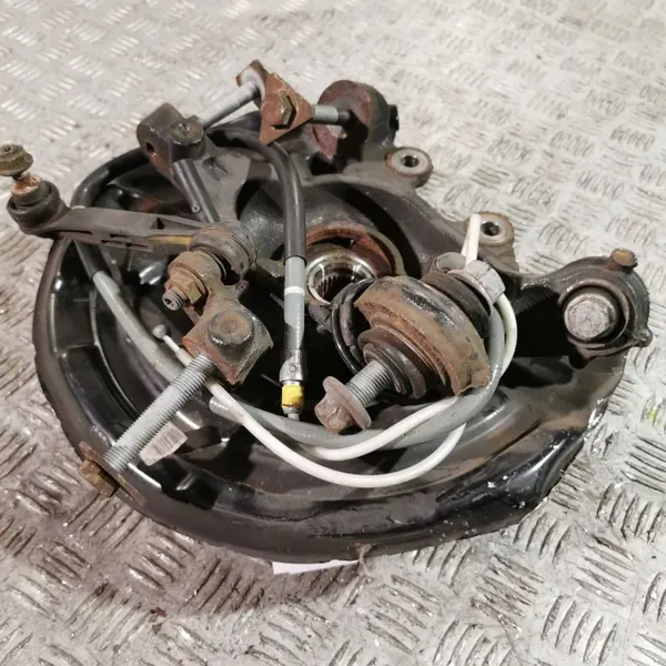 Buje de rueda trasera BMW OEM UTO33670 - Estado usado image 7
