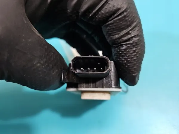 OEM 5877R1001A Lenkungsluftklappenmotor image 3