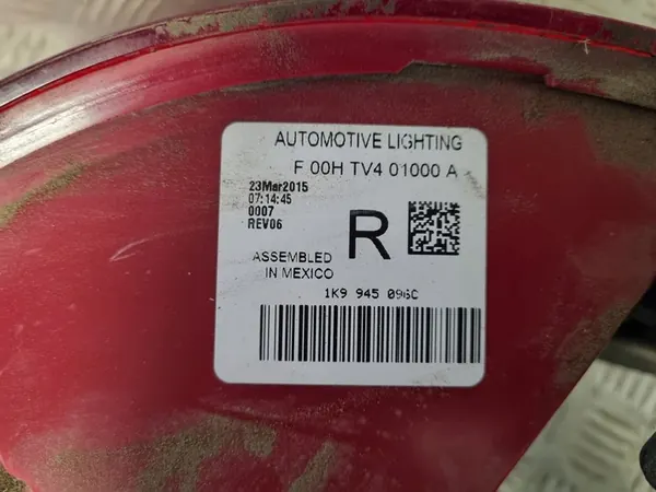 VW GOLF V 5 KOMBI HÖGER BAKLJUS image 4