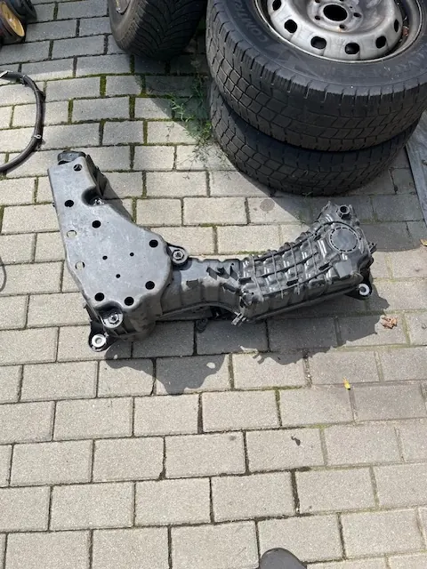 Gebruikte AdBlue-tank OEM 172A21120R voor Renault Express image 3