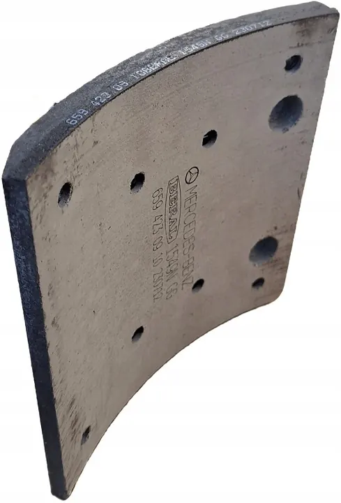 ENSEMBLE DE PLAQUETTES DE FREIN MERCEDES A61742314306 image 2