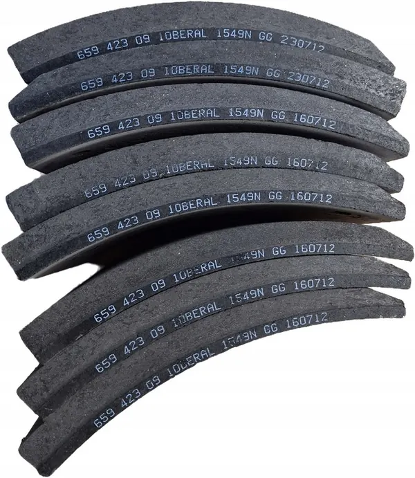 ENSEMBLE DE PLAQUETTES DE FREIN MERCEDES A61742314306 image 3