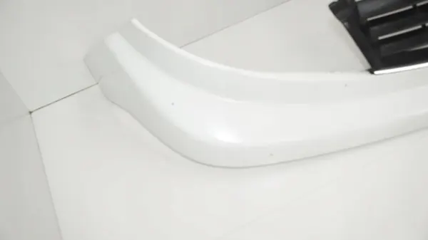 Puskurin ritilä OEM 360178061 Renault Trafic 2010-2014 image 5