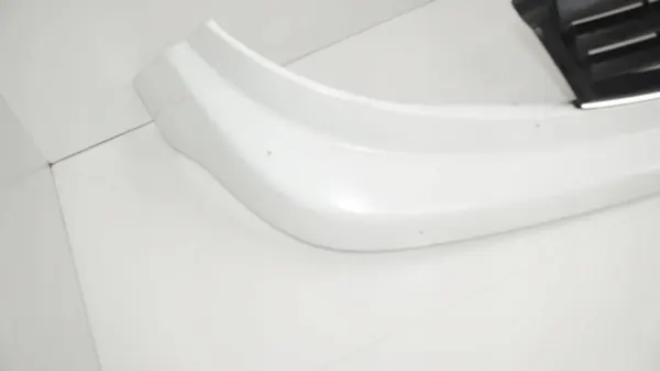 Puskurin ritilä OEM 360178061 Renault Trafic 2010-2014 image 6