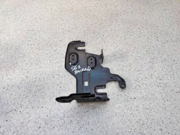 Webaston kiinnitystuki OEM 1T0955195B VW Touranille image 2