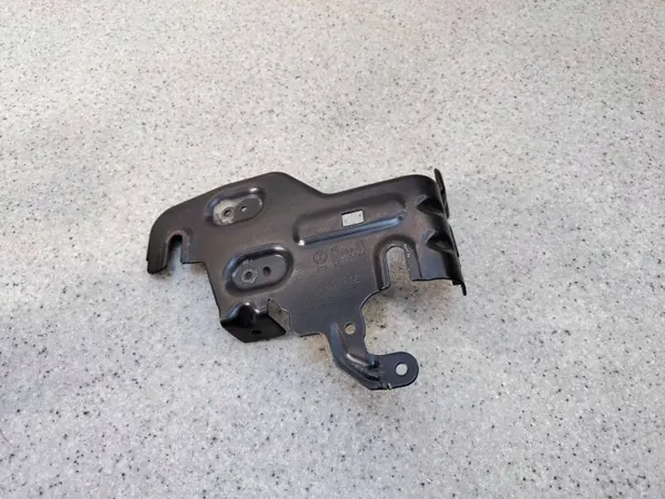 Webaston kiinnitystuki OEM 1T0955195B VW Touranille image 4