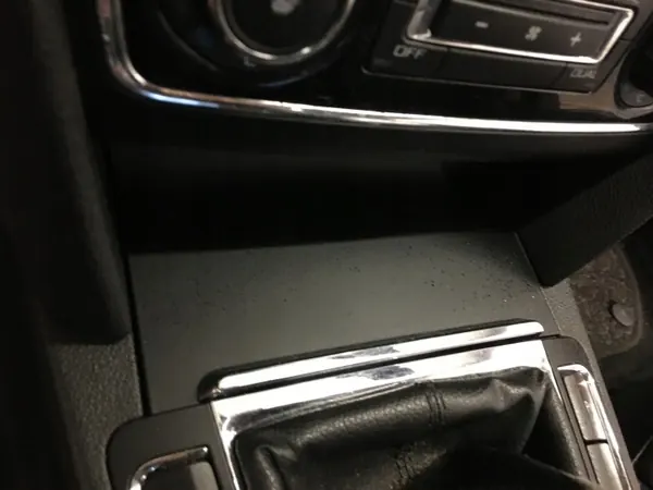 OEM Tuhkakuppi Etu Skoda Superb II 2008-2013 image 2