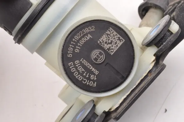 Land Rover AdBlue-pumppu OEM 912267A - Käytetty image 3