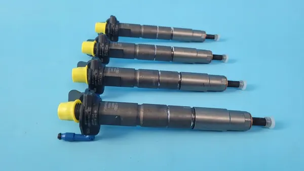 MERCEDES W206 2.0 CDI Injektor A6540700400 image 8