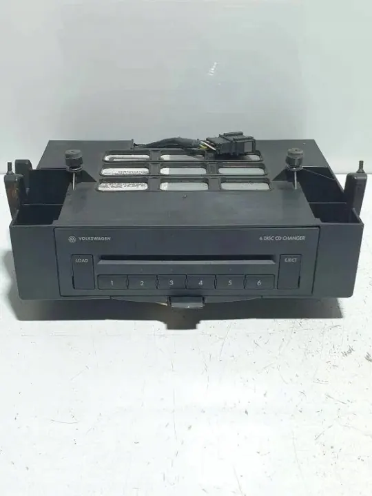 VW Passat B7 Alltrack CD-wisselaar OEM 3C2857285 image 2