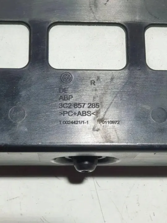 VW Passat B7 Alltrack CD-wisselaar OEM 3C2857285 image 4