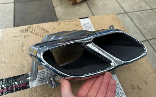 OEM 31664602 Rechter uitlaateinde voor Volvo XC60 V60 image 3