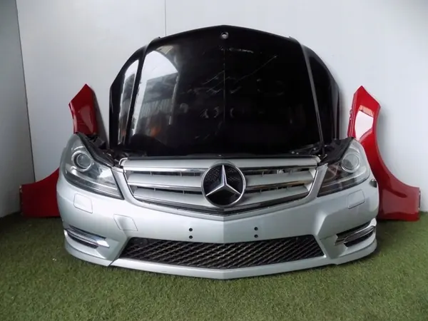 Mercedes W204 LCI Framskärmsset - A2048800957 image 2