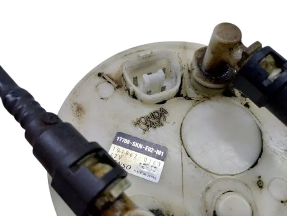 Brandstofpomp Drijver OEM 17708-SKN-E02-M1 VW Passat B6 image 4