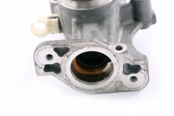 BMW Brandstofpomp Aandrijving OEM 7607120 1 Serie F20 image 5