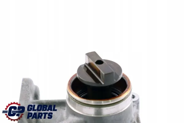 BMW Brandstofpomp Aandrijving OEM 7607120 1 Serie F20 image 8