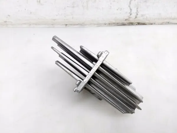 LED Scheinwerfersteuerung Linke Seite Mercedes-Benz A W176 1013001 image 2