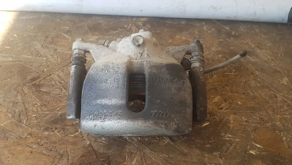 Vorderer rechter Bremssattel VW Golf VII Leon III image 2