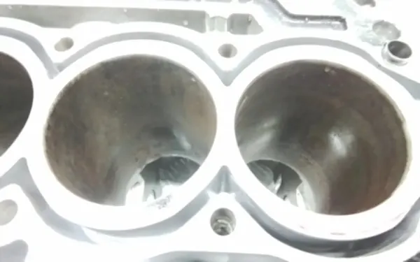 Bloc moteur VW OEM 04E103023DJ 1.4L Essence image 6