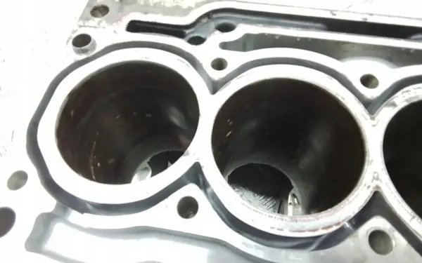 Bloc moteur VW OEM 04E103023DJ 1.4L Essence image 7