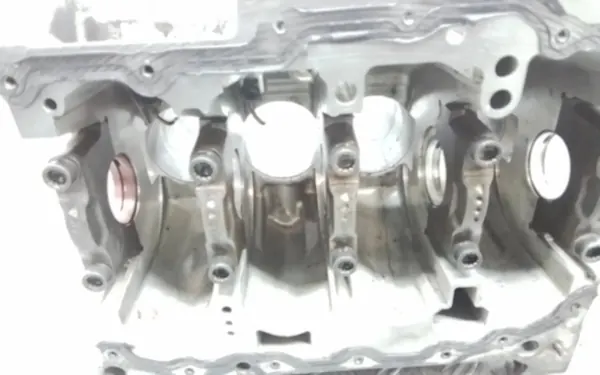 Bloc moteur VW OEM 04E103023DJ 1.4L Essence image 9