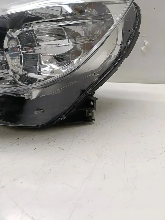 Linker koplamp Mercedes-Benz C W204 2007 A2048208761 image 8