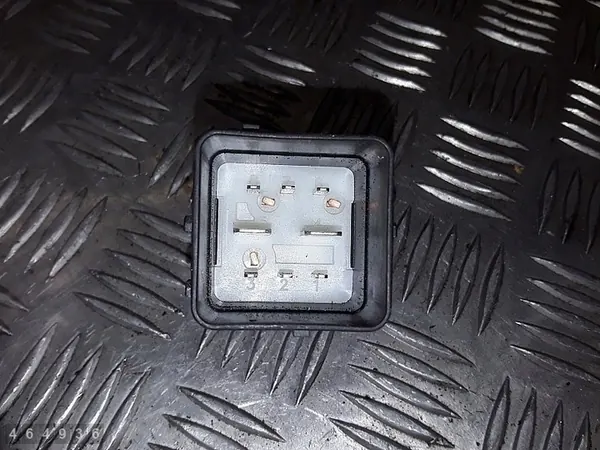 Relé Volvo S40 2005 3M5T12A343AA image 3