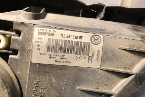 Farol Dianteiro Direito Volkswagen Touareg I image 7