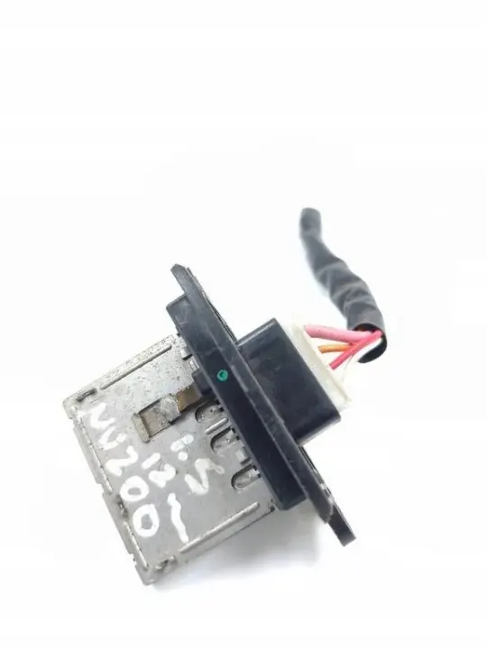 Värmefläktrelä OEM 100120730 för Nissan NV200 image 4