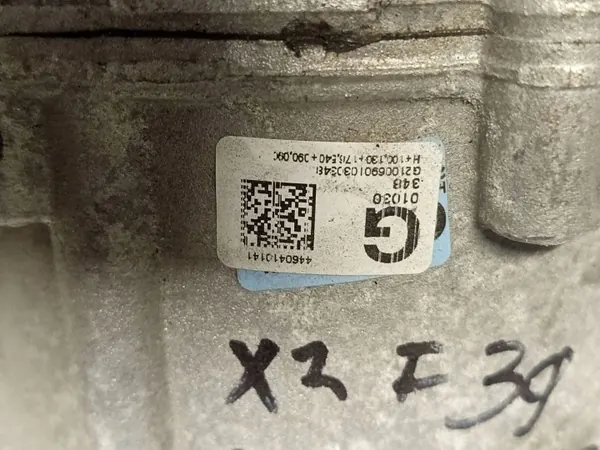 BMW Reducer OEM 7934642 för F40 M135i 2021 image 7
