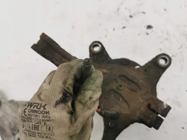 OEM ZWROTNICA PIASTA PRAWY PRZÓD HYUNDAI H-1 II 07-15 image 8