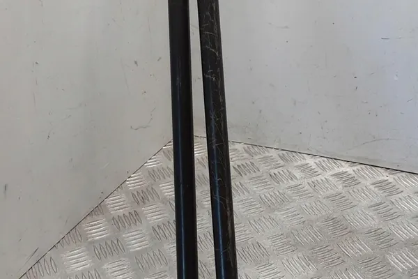 Vasen takaluukun aktuaattori RENAULT TRAFIC II 8200162697 image 2